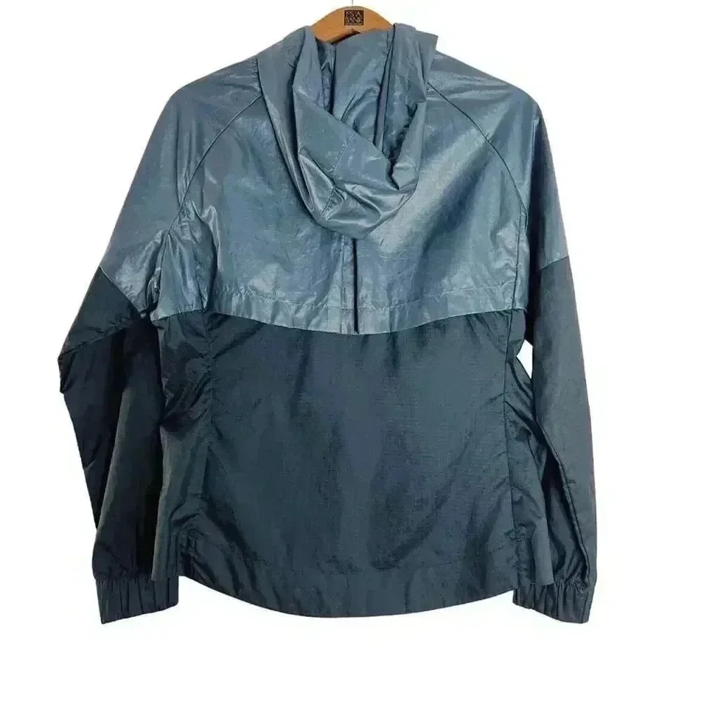 Nike Grey Women's Windbreaker Running Jacket Athletic Athleisure Workout Size M